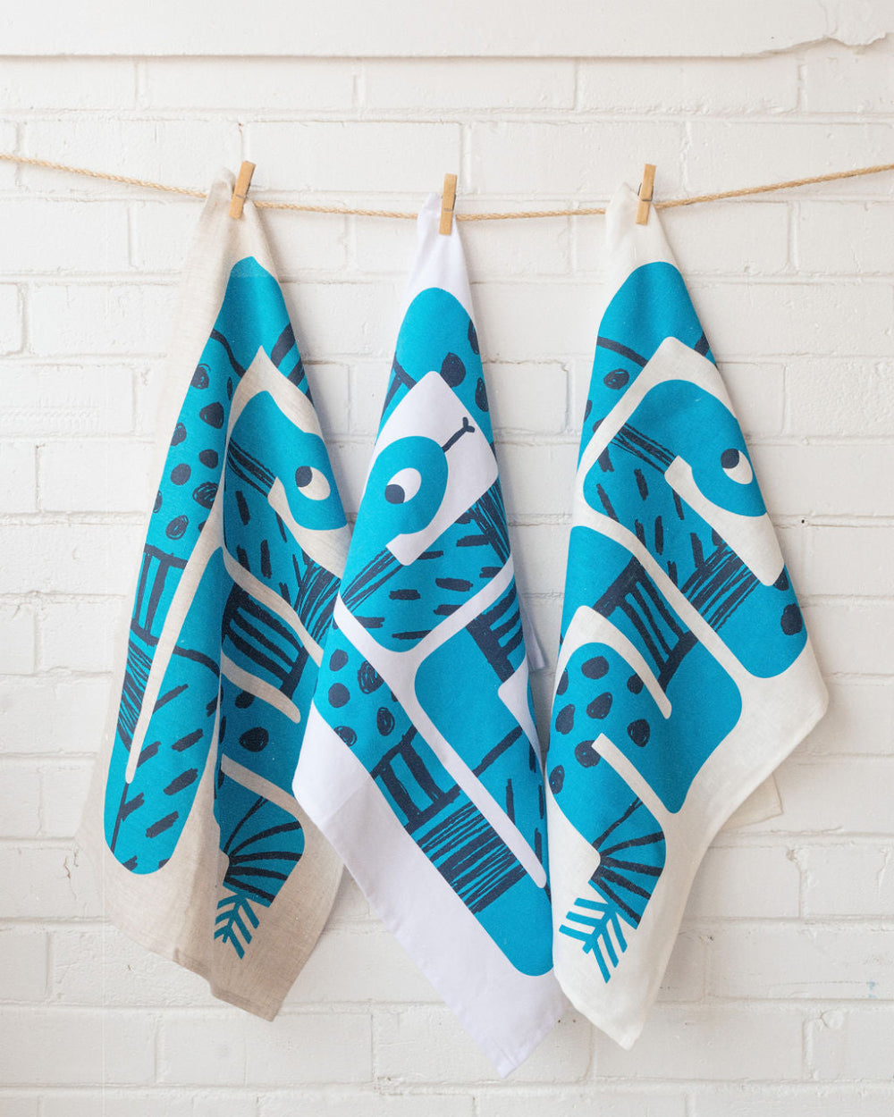 PR 100% Linen Tea Towel | White - Custom Clothing | T Shirt Printing | Embroidery | Screen Printing | Print Room NZ