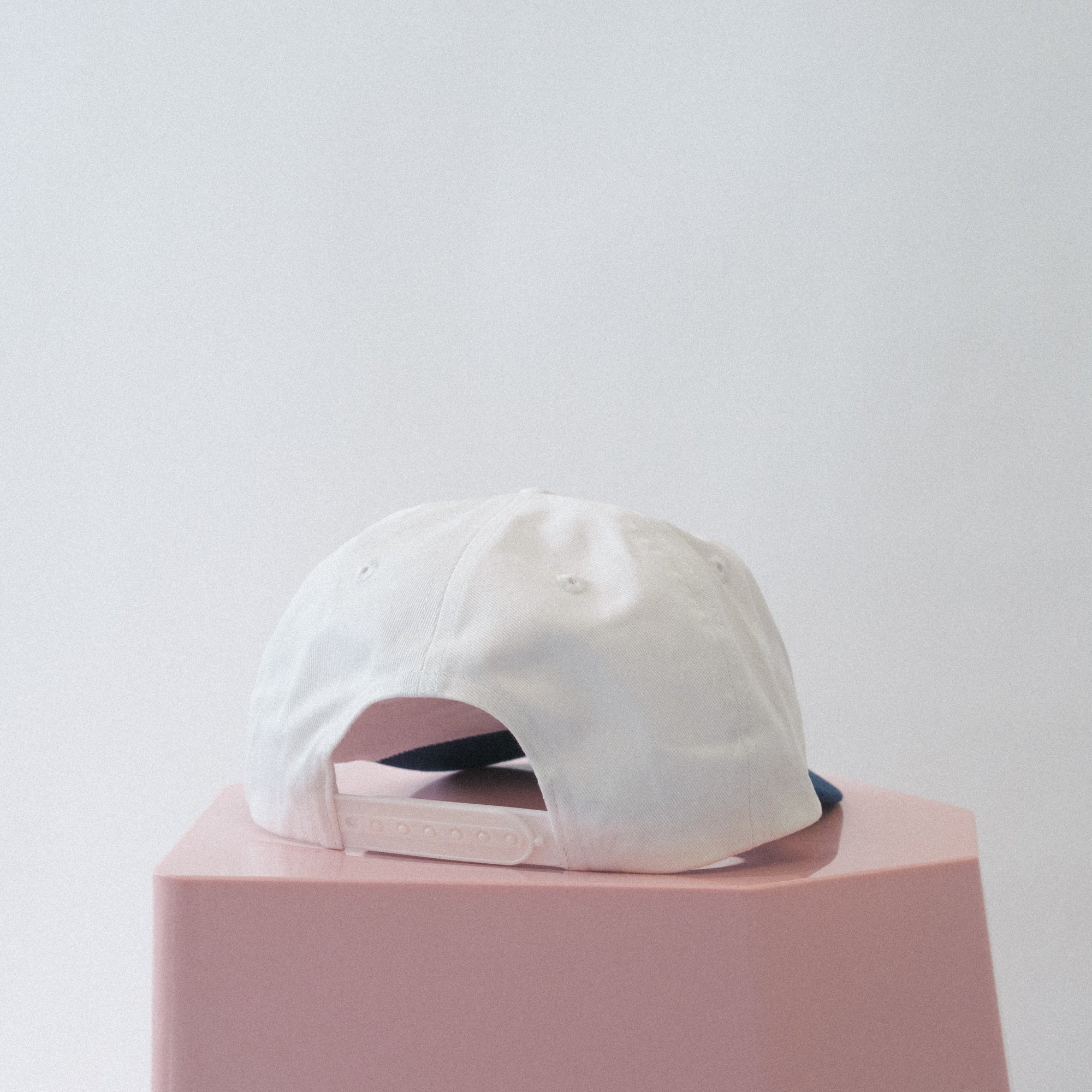 PR 5-PANEL SNAP BACK TWO TONE