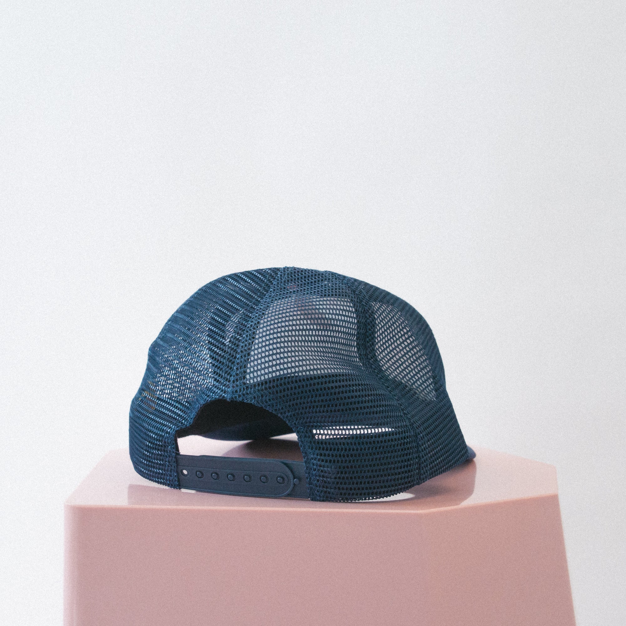 PR TRUCKER CAP - TWO TONE